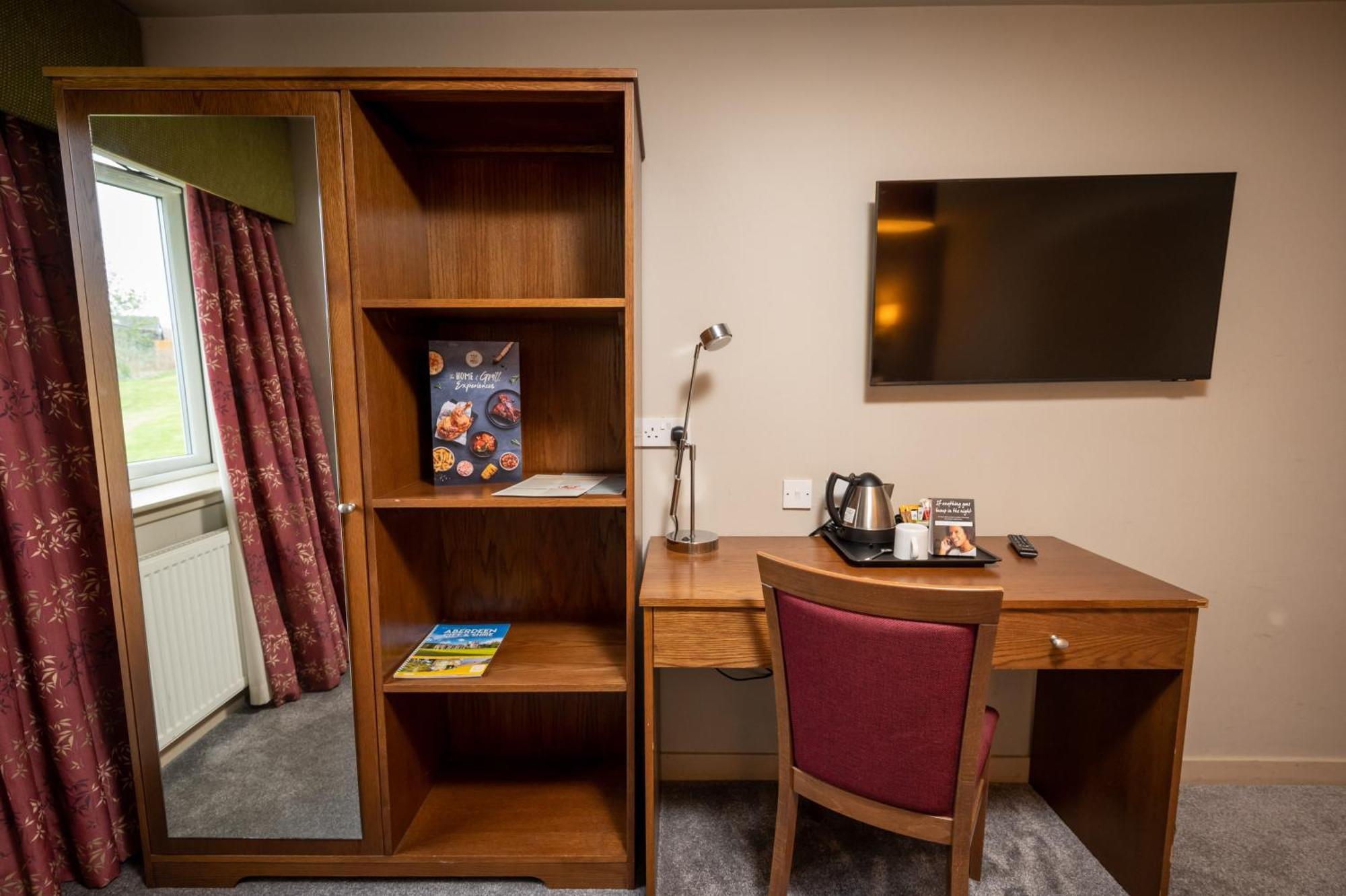 אברדין Wellington Hotel By Greene King Inns מראה חיצוני תמונה
